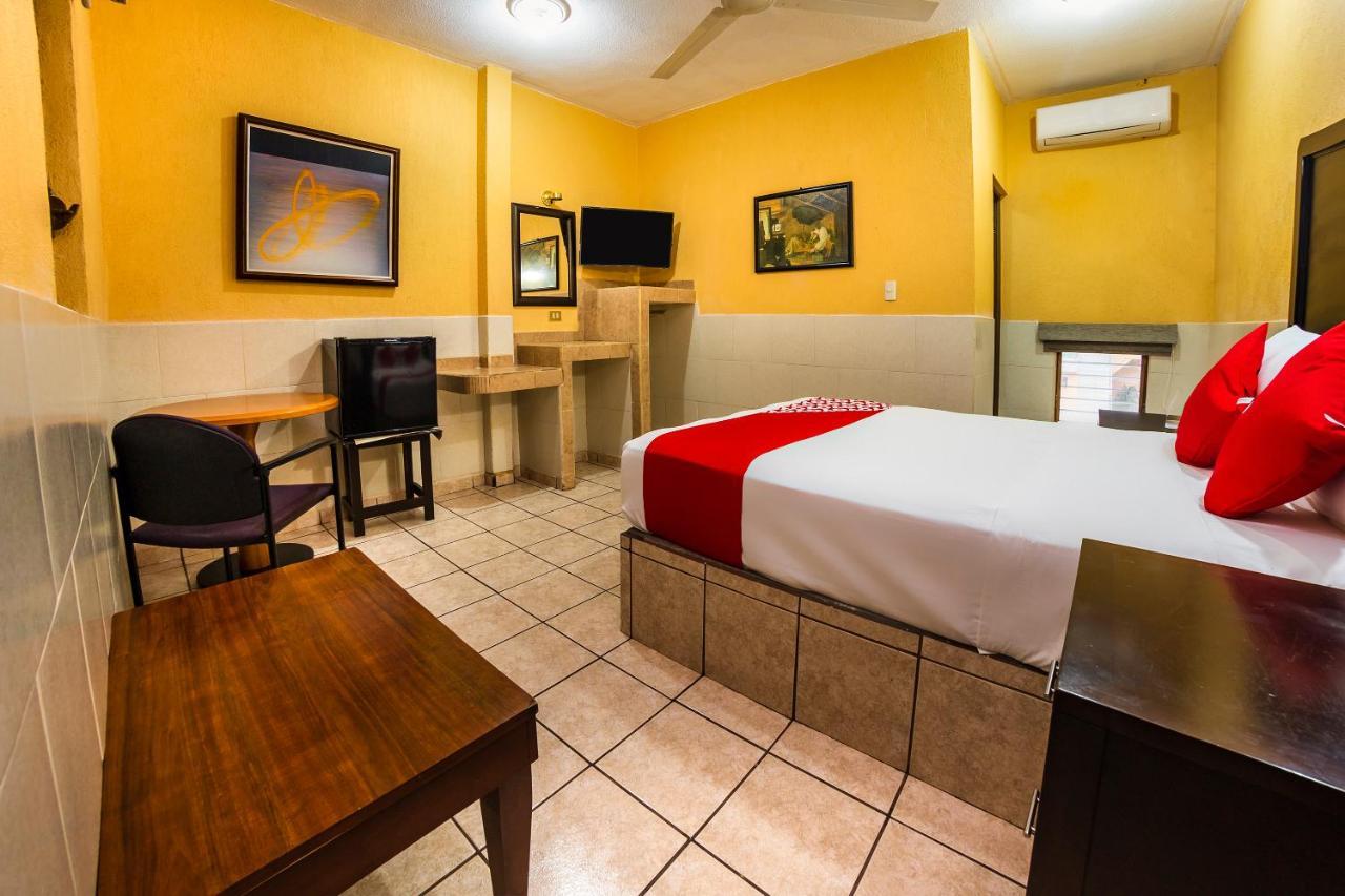 Hotel San Marcos Los Mochis Exteriör bild